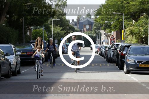 Amsterdam 3 september 2016 
Beertje v Beers met man en dochter op de fiets
