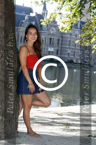 Den Haag 25 augustus 2015
Bibi Breijman bij de hofvijver in Den Haag. Bibi vlogt tegenwoordig.