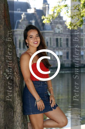 Den Haag 25 augustus 2015
Bibi Breijman bij de hofvijver in Den Haag. Bibi vlogt tegenwoordig.
