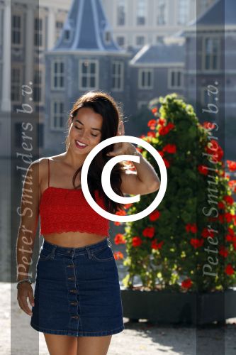 Den Haag 25 augustus 2015
Bibi Breijman bij de hofvijver in Den Haag. Bibi vlogt tegenwoordig.