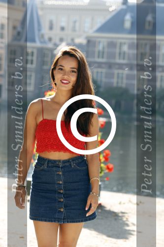 Den Haag 25 augustus 2015
Bibi Breijman bij de hofvijver in Den Haag. Bibi vlogt tegenwoordig.