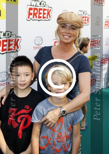 Amsterdam 31 augustus 2016
Presentatie Freek Vonk in Tuschinski. Bridget Maasland met zoon Mees