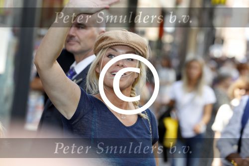 Amsterdam 31 augustus 2016
Presentatie Freek Vonk in Tuschinski. Bridget Maasland met zoon Mees