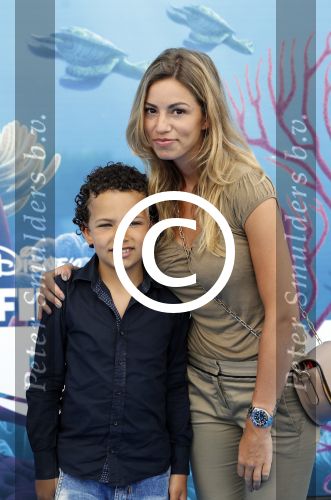 Amsterdam 22 juni 2016 
Premiere finding Dory in theater Amsterdam.
Christie Bokma met haar zoon
