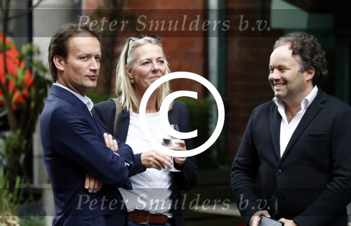 Amsterdam 28 juni 2016 
Presentatie Princess koffers voor het Nederlandse team voor de olympische spelen van Rio de Janeiro. Frank Houben met Dorien Ouborg en Lodewijk Varossiau