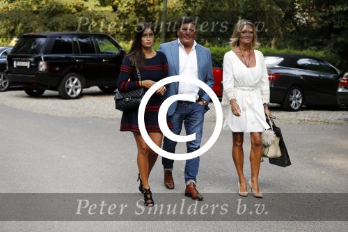 Soest 1 september 2016
Frank en Sandra Masmeijer vieren hun trouwdag met dochters Charlotte en Michelle en schoonzoon bij restaurant t Spiehuis.