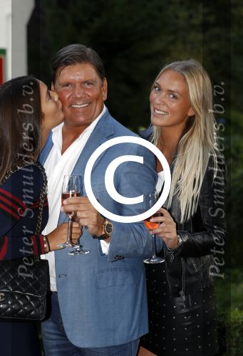 Soest 1 september 2016
Frank en Sandra Masmeijer vieren hun trouwdag met dochters Charlotte en Michelle en schoonzoon bij restaurant t Spiehuis.