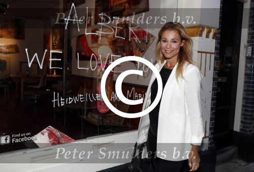 Amsterdam 2 september 2016
Diner voor Albert Verlinde met zijn oud rtl boulevard collega\'s bij le Garage. Froukje de Both