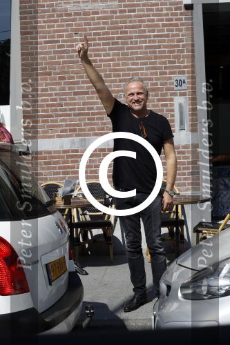 Amsterdam 31 oktober 2016
Gordon kom met zijn manager aan bij blushing amsterdam