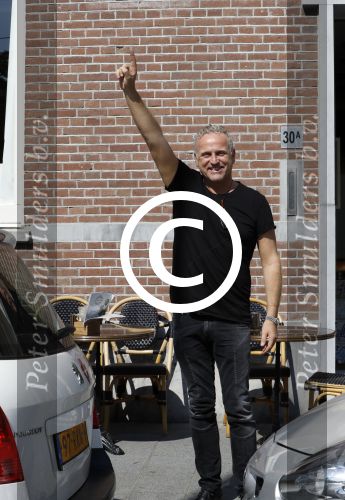 Amsterdam 31 oktober 2016
Gordon kom met zijn manager aan bij blushing amsterdam