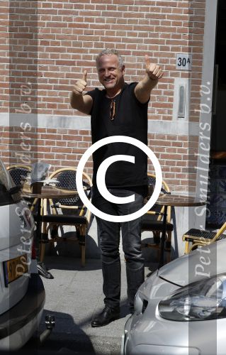 Amsterdam 31 oktober 2016
Gordon kom met zijn manager aan bij blushing amsterdam