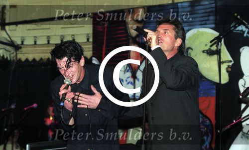 Amsterdam, 5 November 1996
Paradiso theater
Henny Vrienten met Herman Brood (t.g.v. 50e verjaardag Herman).
