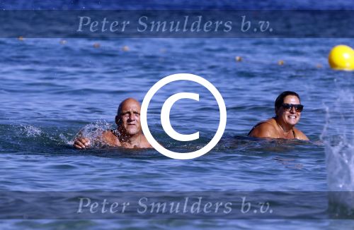 ibiza 19 augustus 2016
Herman den Blijker en zijn vrouw Jacqueline met zoon Matz op vakantie op ibiza.