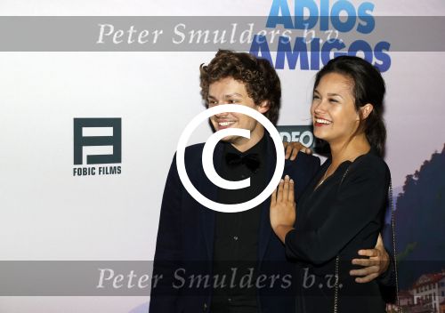 Amsterdam 5 september 2016
Premiere Adios Amigos in Tuschinski. Holly Brood metvriend Soy Kroon