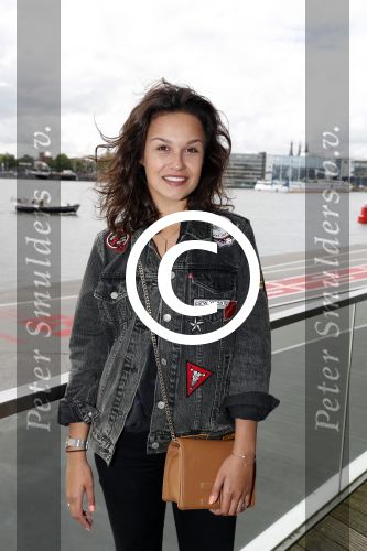 Amsterdam 29 augustus 2016
Perspresentatie RTL in het eye theater. Holly Brood