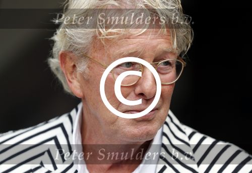 Naarden Vesting 6 september 2016
Presentatei boek DOEN van Jan des Bouvrie bij het arsenaal.
Monique en zoon Jan zijn ook aanwezig.