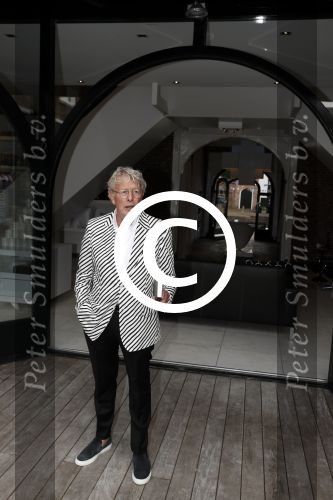Naarden Vesting 6 september 2016
Presentatei boek DOEN van Jan des Bouvrie bij het arsenaal.
Monique en zoon Jan zijn ook aanwezig.