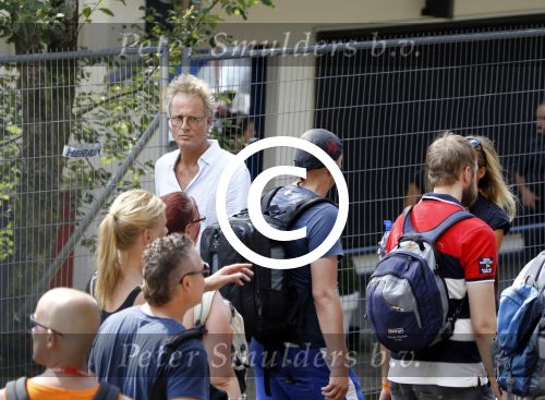 Spa Francorchamps 27 augustus 2016
Jeroen Pauw met (een) vriendin bij de GP Formule 1 F1 op het circuit van Spa