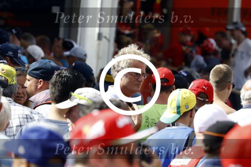 Spa Francorchamps 27 augustus 2016
Jeroen Pauw met (een) vriendin bij de GP Formule 1 F1 op het circuit van Spa