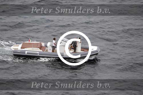Ibiza 26 juni 2016
Nick en Kirsten Schilder trouwen op het strand van es Cubells. De vaderr van Kirsten trouwt ze en Ruben Nicolai doet zijn act als Duitse zanger.