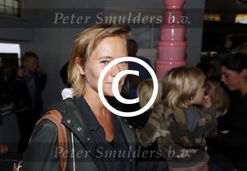 Amsterdam 20 juni 2016
Boekpresentatie Isa Hoes en Vlinder Kmaerling in het blauwe theehuis in het vondelpark.
Liesbeth kamerling