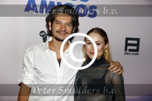 Amsterdam 5 september 2016
Premiere Adios Amigos in Tuschinski. Maarten Heijmans met Sigrid ten napel