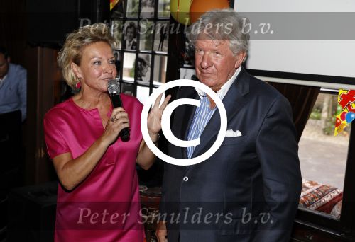 Blaricum 6 september 2016
Surprise party voor Willibrord Frequin zijn 75e verjaardag bij  Moeke Spijstra.
Zijn vriendin kinderen en kleinkinderen zijn natuurlijk aanwezig. mariska v Kolck