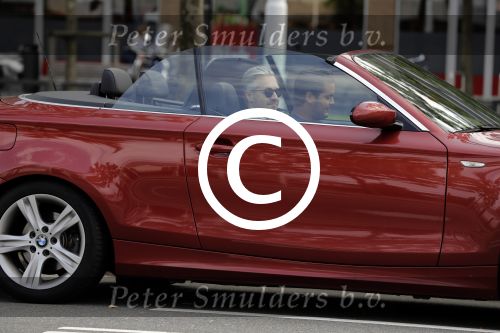 Amsterdam 28 juni 2016
Marvin Breukhoven met (een) vriend in zijn bmw cabrio.