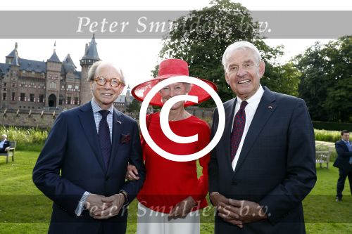 Haarzuilens 22 juni 2016
Haringparty op kasteel Haarzuilens. Jaap en Mary Rost Onnes