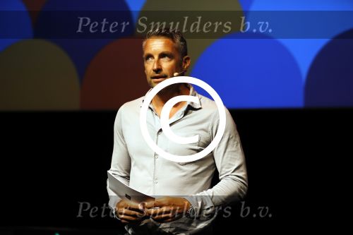 Amsterdam 29 augustus 2016
Perspresentatie RTL in het eye theater. mathias Scholten