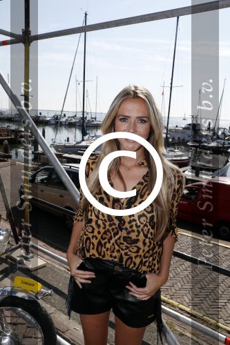 Volendam 31 augustus 2016
Presentatie 100NL in restaurant Lotje wine en dine van Jan Smit. Monique Smit