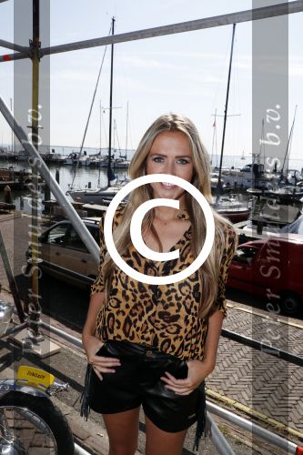 Volendam 31 augustus 2016
Presentatie 100NL in restaurant Lotje wine en dine van Jan Smit. Monique Smit