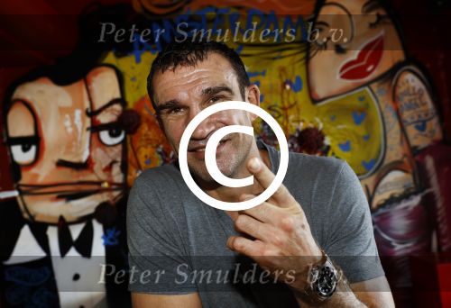 Amsterdam 25 augustus 2016
Peter Aerts met zijn vrouw Esther bij the harbour club cafe tijdens interview met Annette de Vries via Hollywood Productions