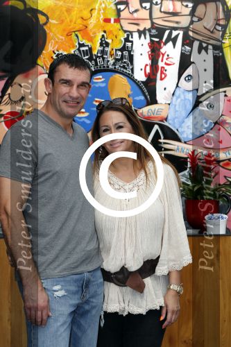 Amsterdam 25 augustus 2016
Peter Aerts met zijn vrouw Esther bij the harbour club cafe tijdens interview met Annette de Vries via Hollywood Productions