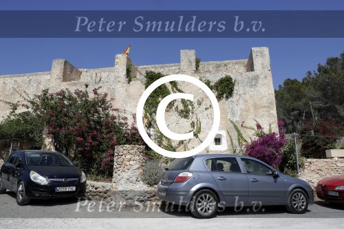ibiza 27 juni 2016 
Stranddag van Nick en Kirsten Schilder de dag na hun trouwen bij el chirinquito.
Aanwezig oa Jan en Liza Smit Simon en Annemarie Keizer Jaap Kwakman met vriendin Aloys Buys met vriendin Jaap Reesema