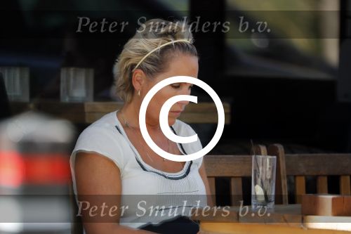Amsterdm 24 augustus 2016
Tanja Jess op terras in amsterdam zuid