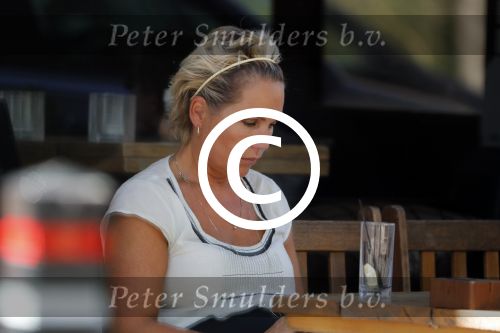 Amsterdm 24 augustus 2016
Tanja Jess op terras in amsterdam zuid
