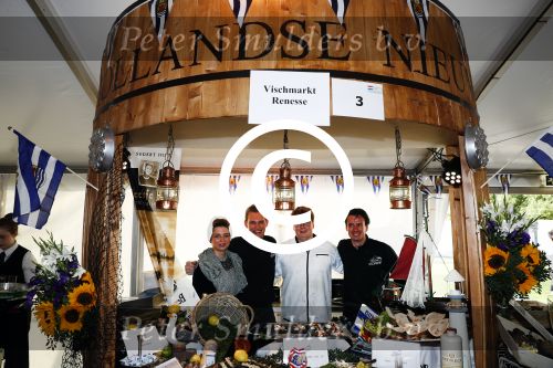 Haarzuilens 22 juni 2016
Haringparty op kasteel Haarzuilens. Vissers van Holland