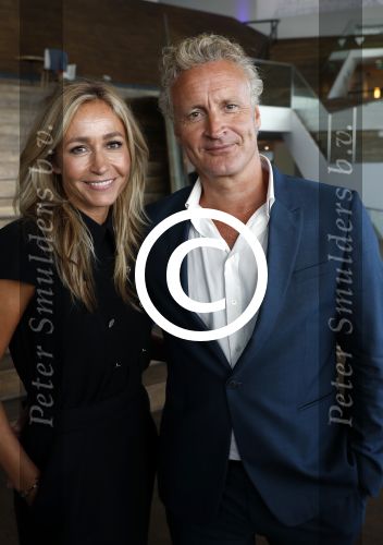 Amsterdam 29 augustus 2016
Perspresentatie RTL in het eye theater.
Wendy v Dijk en Erland Galjaard