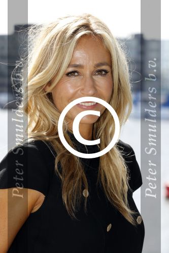 Amsterdam 29 augustus 2016
Perspresentatie RTL in het eye theater.
Wendy v Dijk en Erland Galjaard