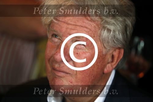 Blaricum 6 september 2016
Surprise party voor Willibrord Frequin zijn 75e verjaardag bij  Moeke Spijstra.
Zijn vriendin kinderen en kleinkinderen zijn natuurlijk aanwezig.