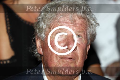 Blaricum 6 september 2016
Surprise party voor Willibrord Frequin zijn 75e verjaardag bij  Moeke Spijstra.
Zijn vriendin kinderen en kleinkinderen zijn natuurlijk aanwezig.
