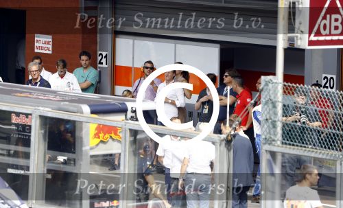 Spa Francorchamps 28 augustus 2016
Winston Gerschtanowitz met zijn zoon Julian op bezoek bij de F1. Hij was met Michiel Mol en zijn vriendin Marloes Mens