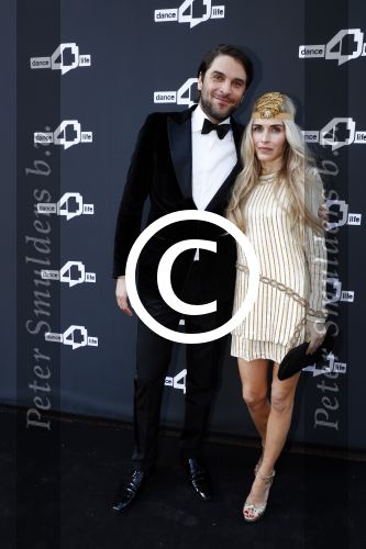Amsterdam 24 juni 2016
Dance4life gala in het Hilton hotel. Xander de Buisonje met zijn vrouw Sophie