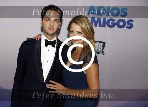 Amsterdam 5 september 2016
Premiere Adios Amigos in Tuschinski. Yannick v d Velden met (een) vriendin