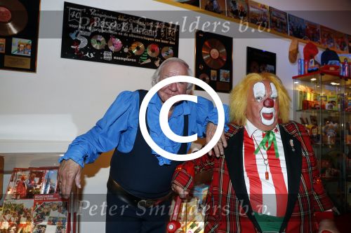 Vlaardingen 7 juli 2017
Opening Bassie en Adriaan museum met Bas en Aad v Toor. Ze hebben ook allebei een boek geschreven.