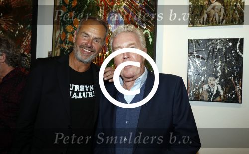 Amsterdam 10 september 2017
Opening expositie Bob Fosko en Bert Kuizenga.n Gijs Scholten van Aschat opent hem. Andre v Duin