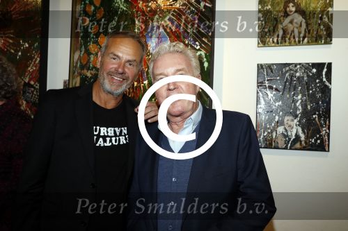 Amsterdam 10 september 2017
Opening expositie Bob Fosko en Bert Kuizenga.n Gijs Scholten van Aschat opent hem. Andre v Duin