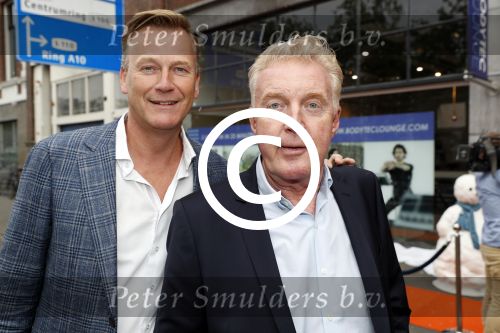 Amsterdam 15 juli 2017
Frits Huffnagel viert zijn 50e verjaardag. Andre v Duin met partner Martin