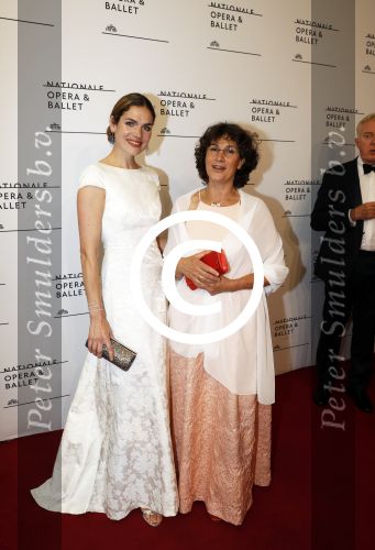 Amsterdam 11 september 2017 
Premiere Nationa Ballet in de stopera. Benja Bruijning met moeder en Anna Drijver met moeder